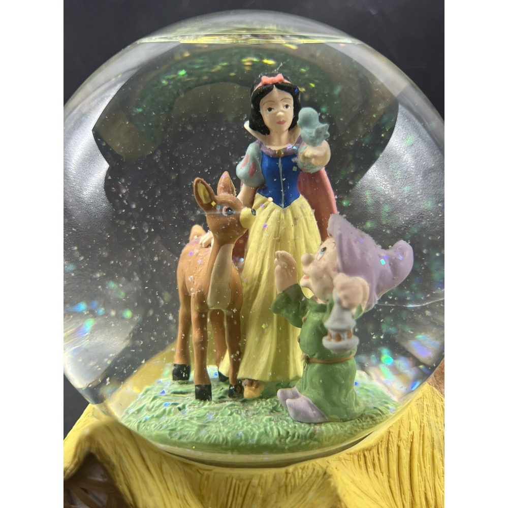 Disney Snow White Dopey Snow Globe Someday My Prince Will Come Musical Deer